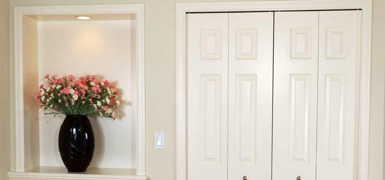 residential closet door repair in Fort Lauderdale